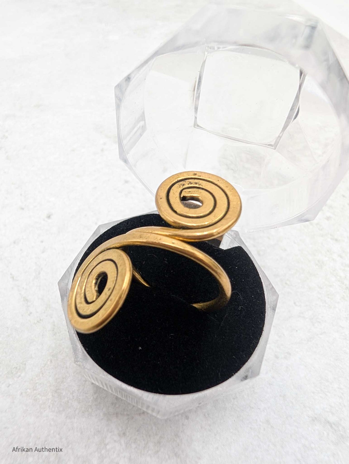 Brass_Statement_Ring
