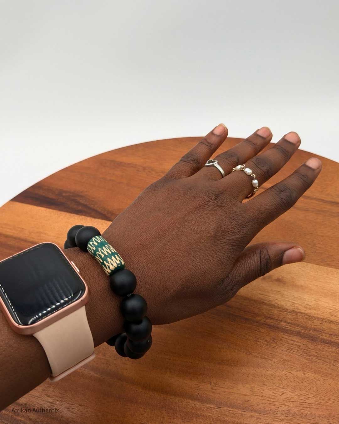 Unisex Black Onyx Beads Bracelet - Green