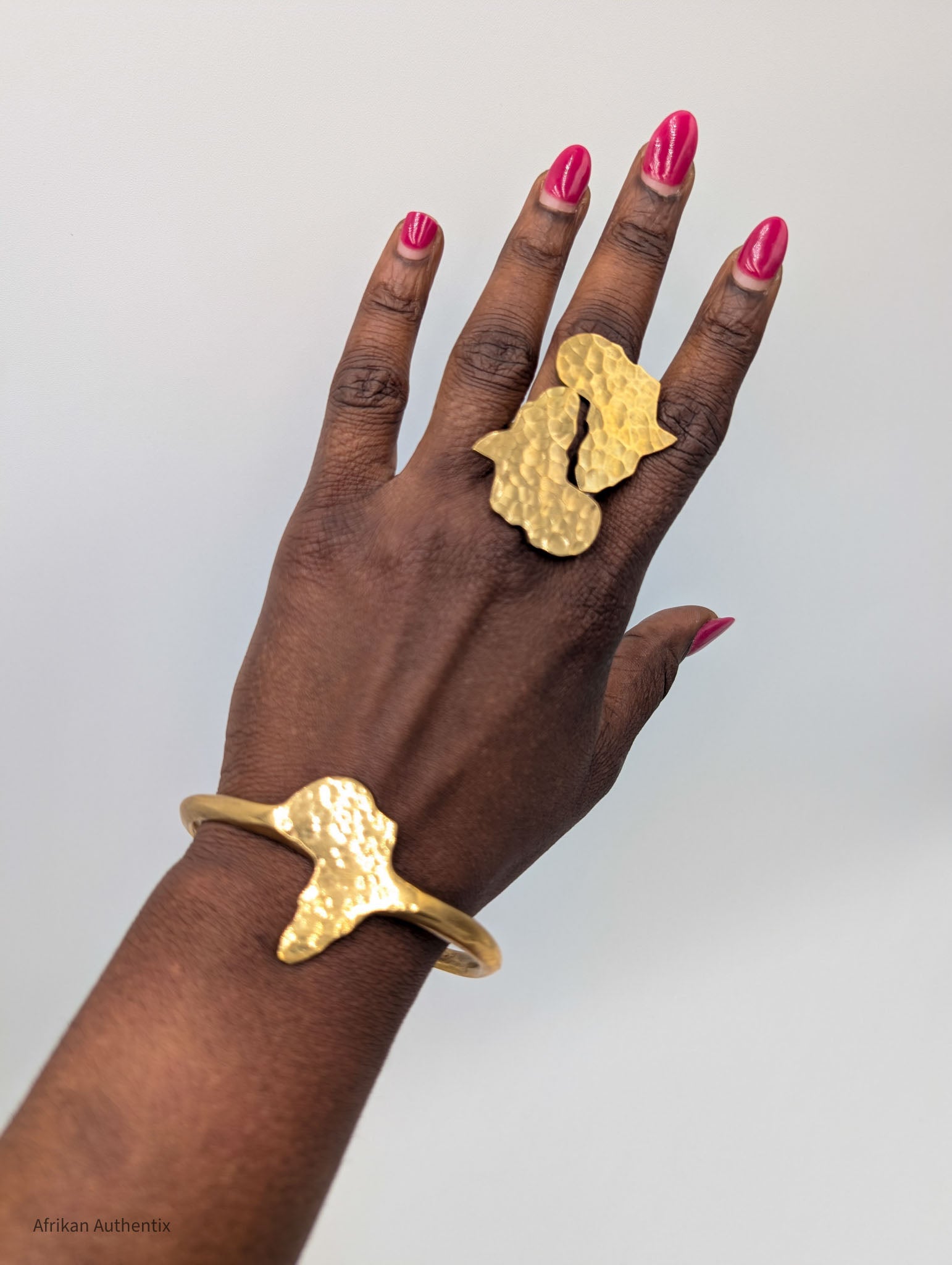 Brass_Statement_Bracelets-03