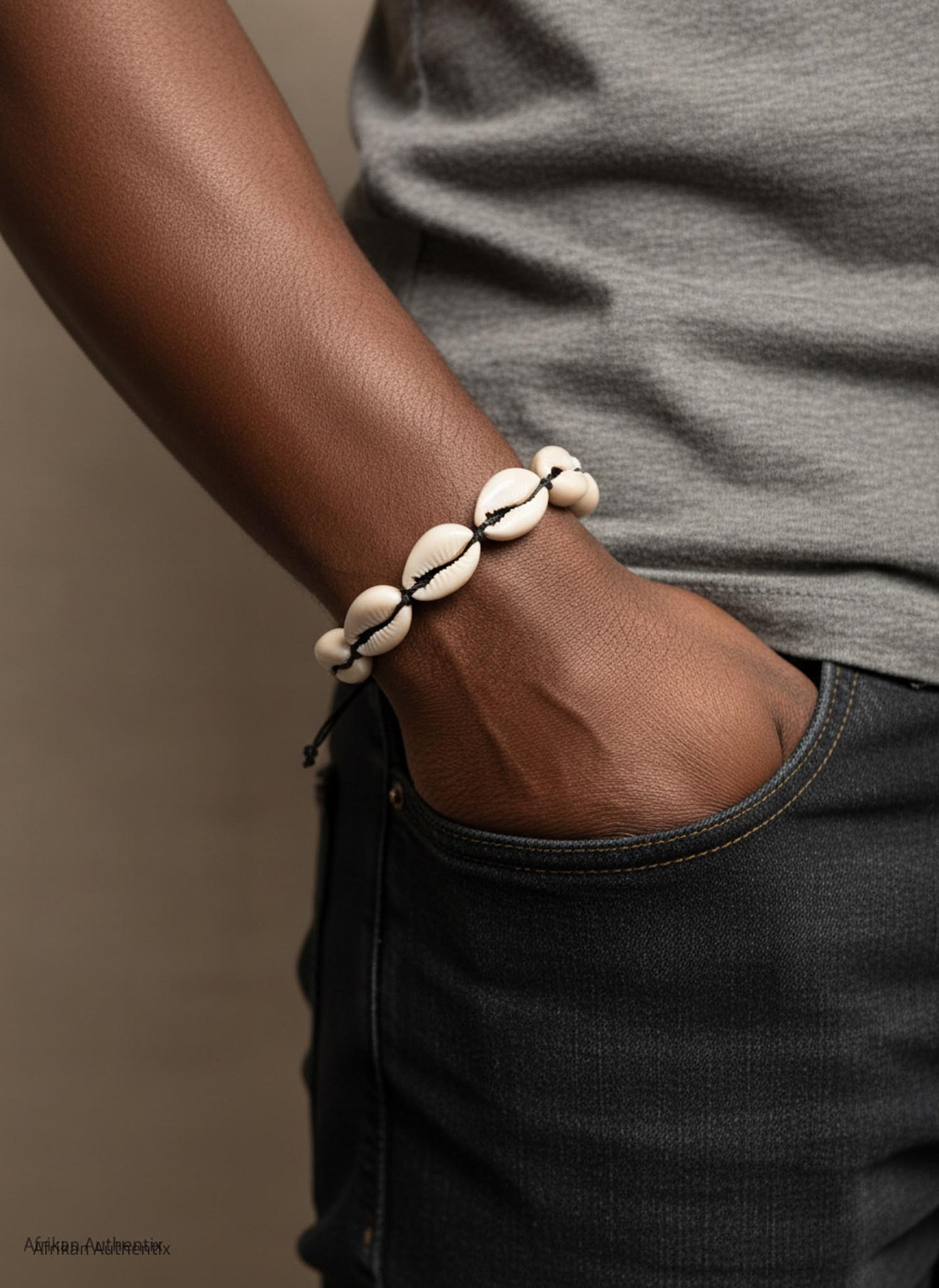 Cowrie shell men bracelet