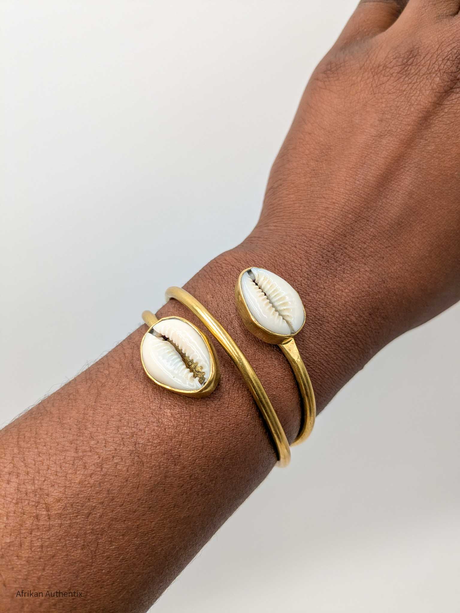 Cowrie shell Cuff Bracelet