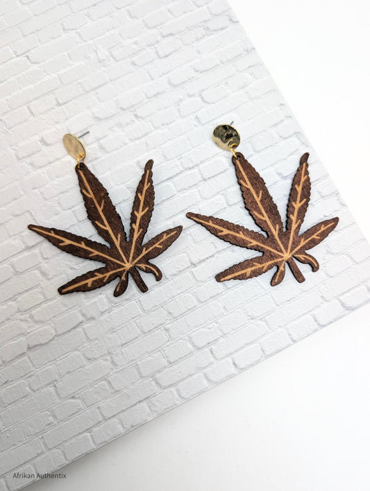 dark brown Hemp leaf wooden earrings