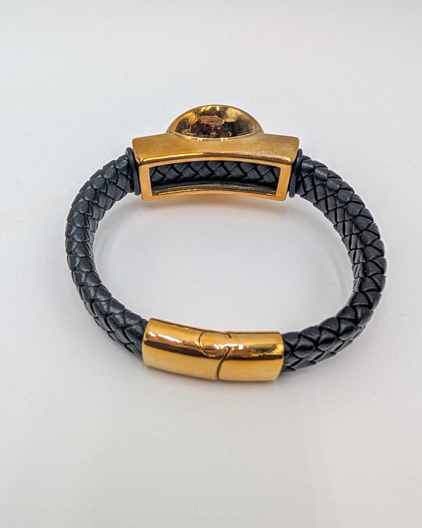 men's engraved leather bracelet