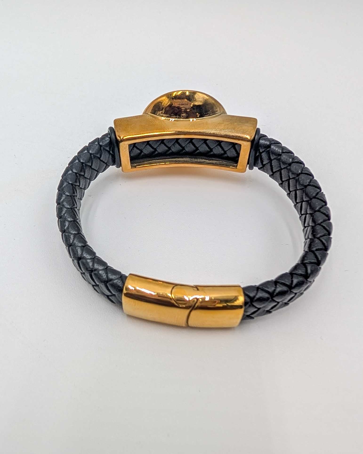men's engraved leather bracelet