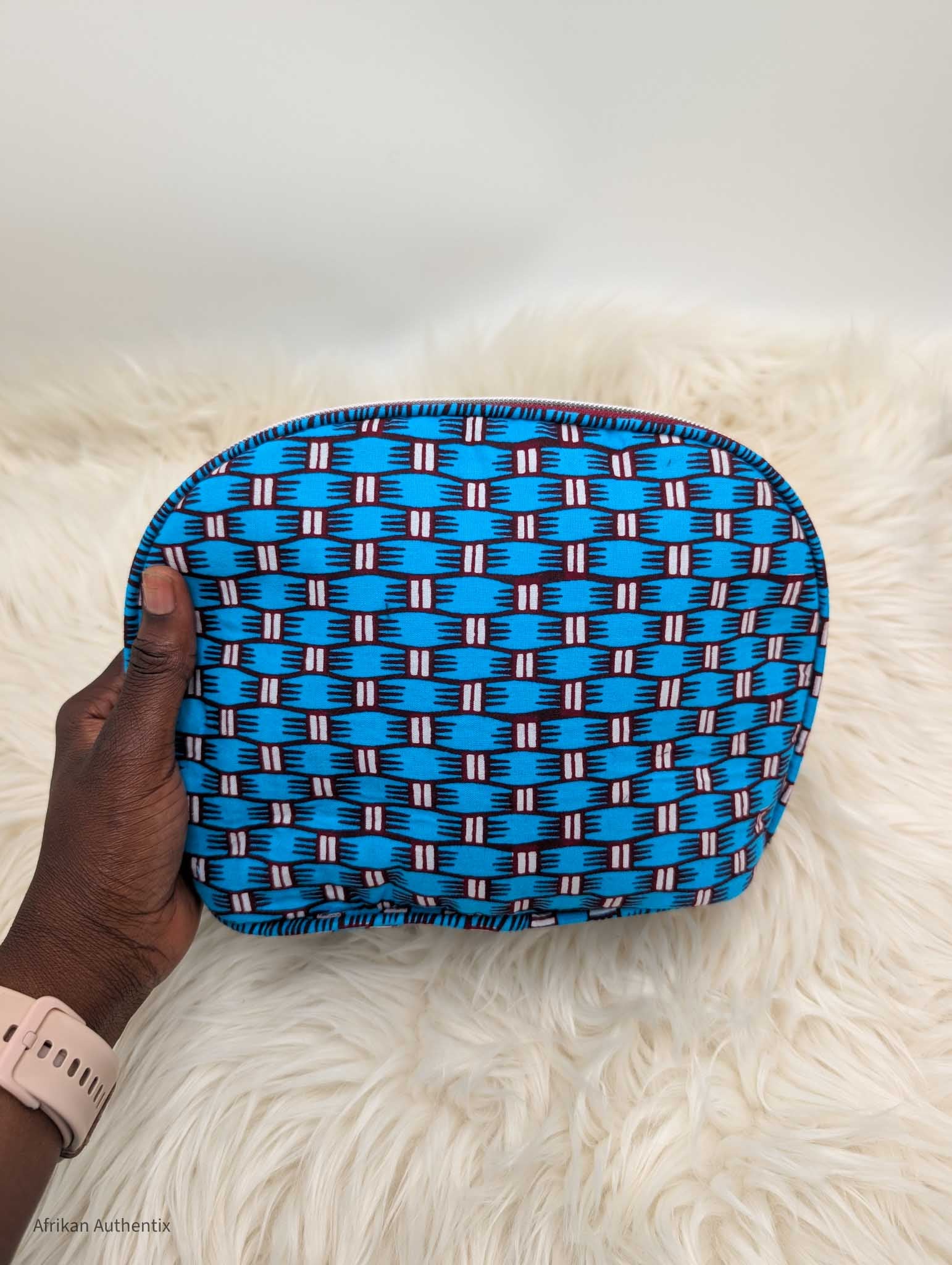 Large zippered pouch